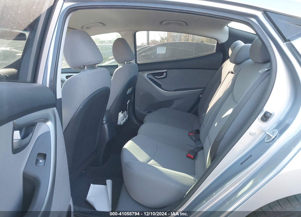 2016 HYUNDAI ELANTRA SE VIN: 5NPDH4AE6GH706494