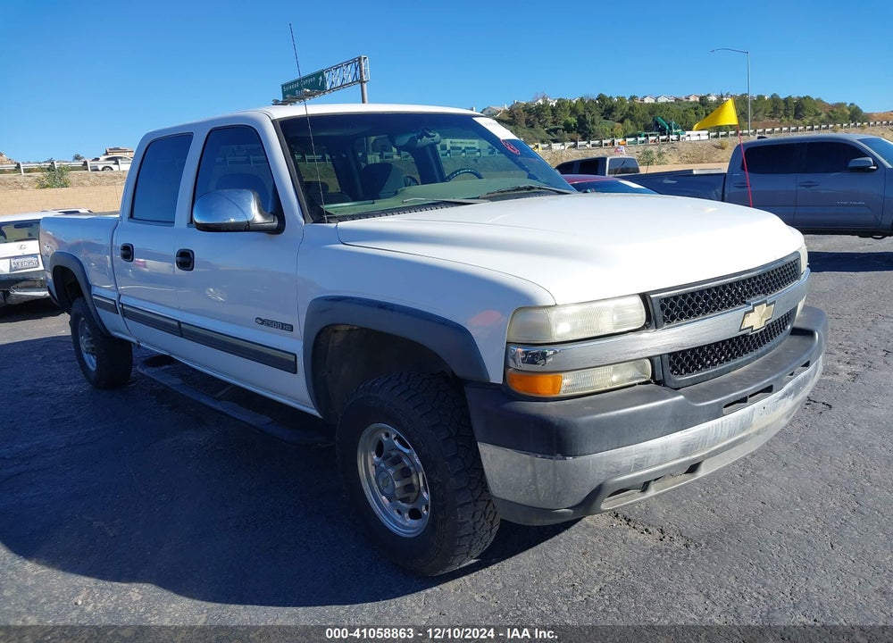 2002 CHEVROLET SILVERADO 2500HD LS VIN: 1GCHC23G22F130893