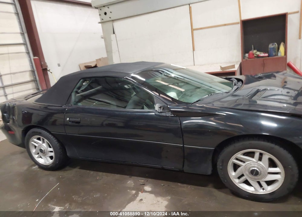 1995 CHEVROLET CAMARO VIN: 2G1FP32S1S2140252