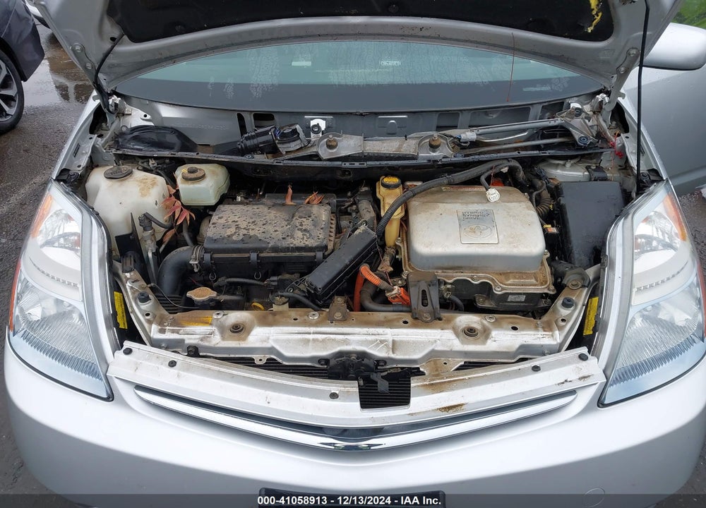 2008 TOYOTA PRIUS TOURING VIN: JTDKB20U083324030