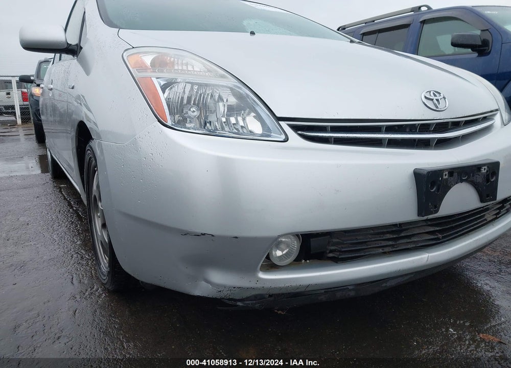 2008 TOYOTA PRIUS TOURING VIN: JTDKB20U083324030