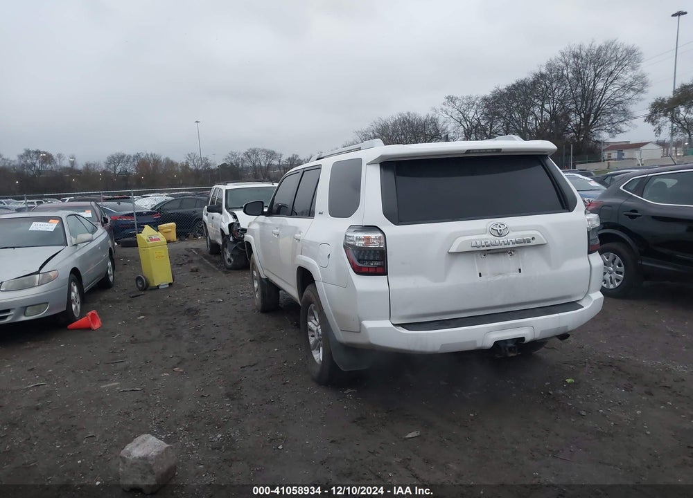 2014 TOYOTA 4RUNNER SR5 VIN: JTEZU5JR5E5083985
