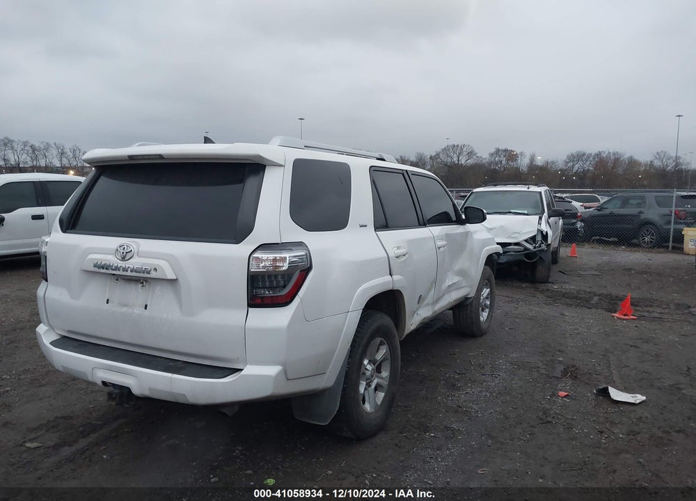 2014 TOYOTA 4RUNNER SR5 VIN: JTEZU5JR5E5083985