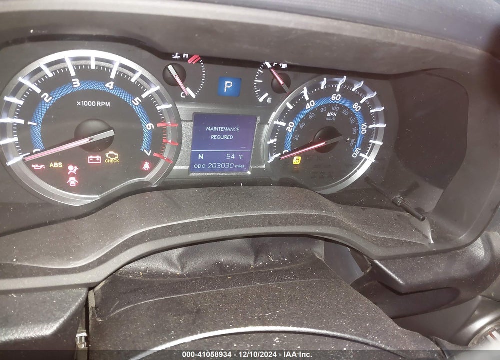 2014 TOYOTA 4RUNNER SR5 VIN: JTEZU5JR5E5083985