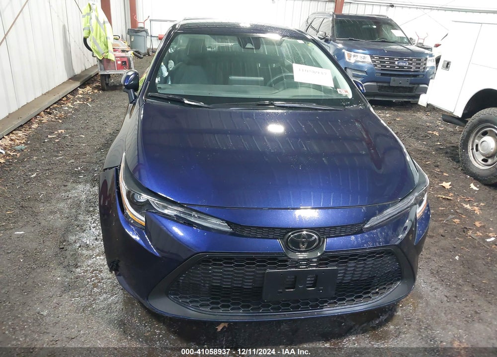 2022 TOYOTA COROLLA LE VIN: 5YFVPMAE1NP339057