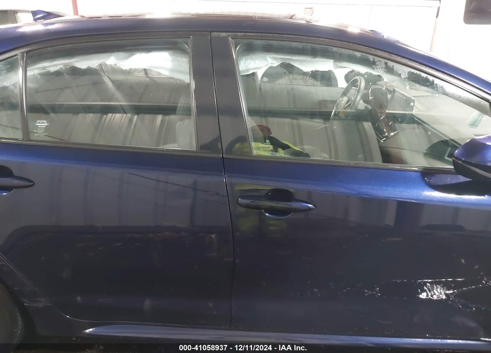 2022 TOYOTA COROLLA LE VIN: 5YFVPMAE1NP339057