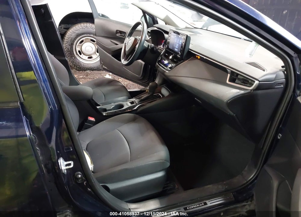 2022 TOYOTA COROLLA LE VIN: 5YFVPMAE1NP339057