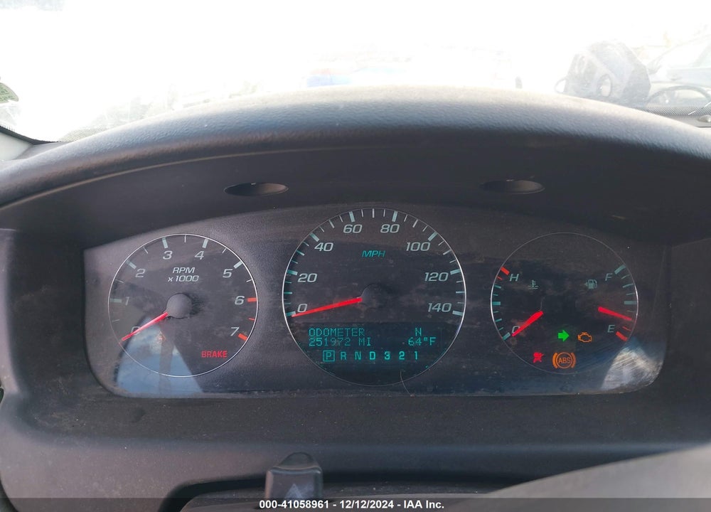 2011 CHEVROLET IMPALA LT VIN: 2G1WG5EK4B1196943