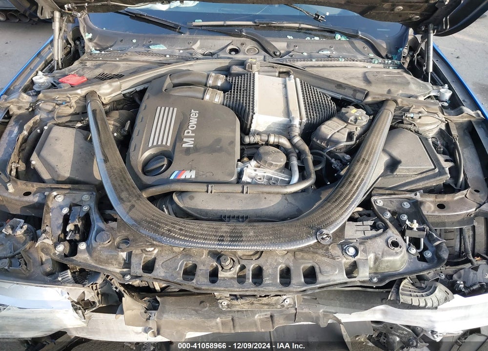 2016 BMW M4 VIN: WBS3R9C58GK338395