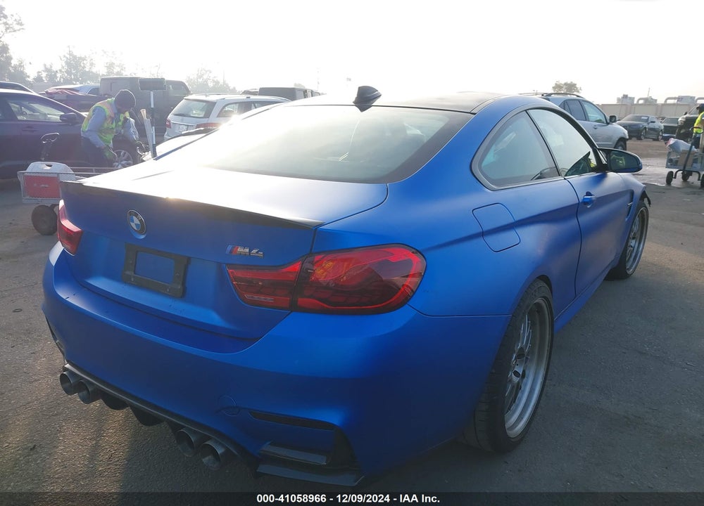 2016 BMW M4 VIN: WBS3R9C58GK338395