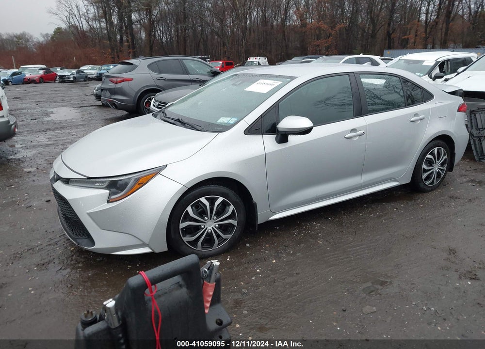 2021 TOYOTA COROLLA LE VIN: 5YFEPMAE6MP158101