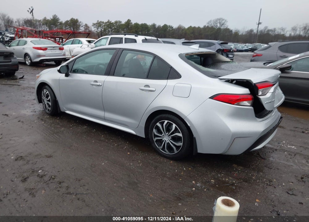 2021 TOYOTA COROLLA LE VIN: 5YFEPMAE6MP158101