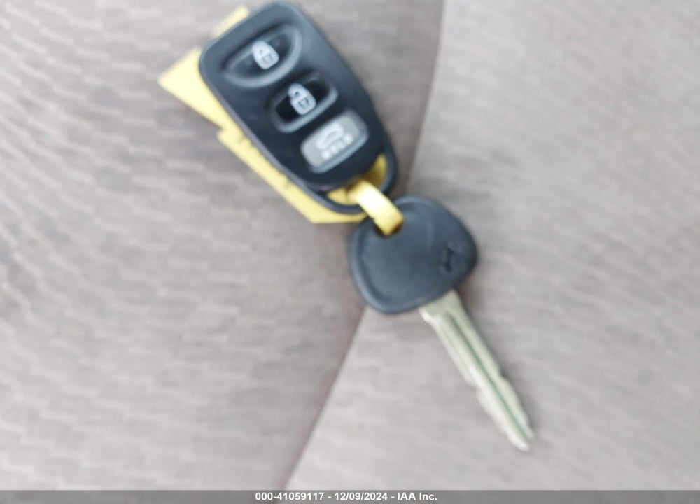 2014 HYUNDAI ELANTRA SE VIN: 5NPDH4AE0EH515943