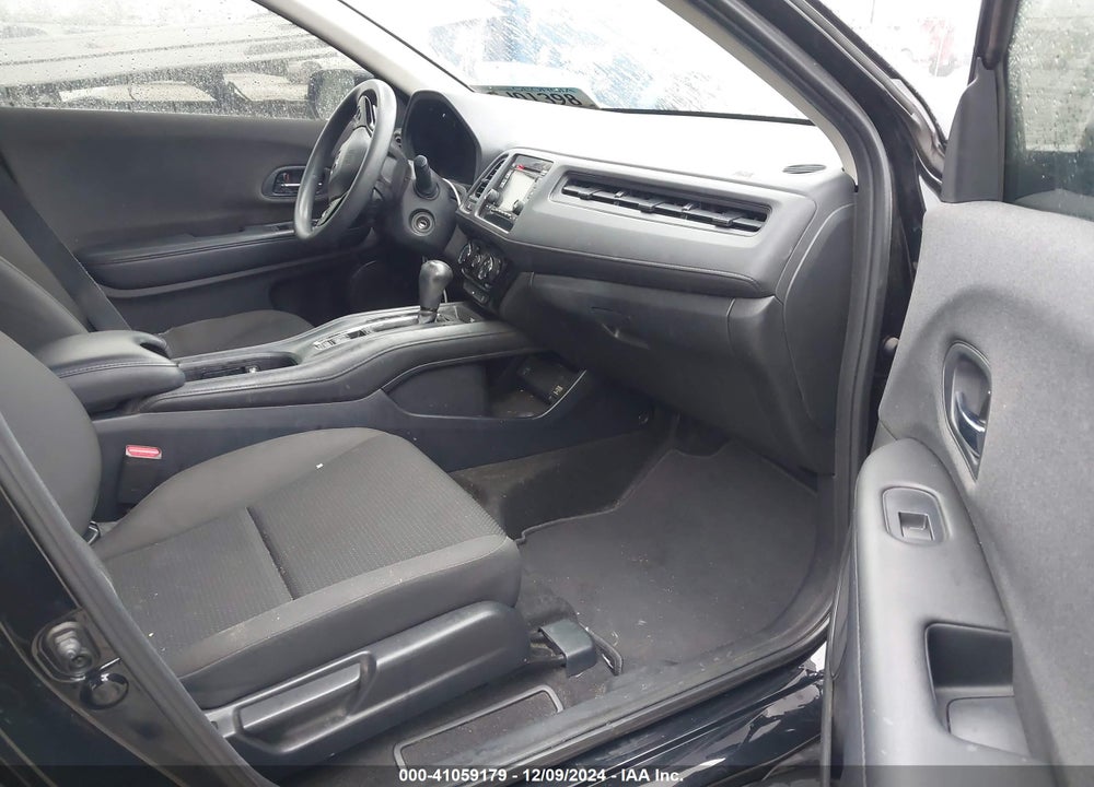 2019 HONDA HR-V LX VIN: 3CZRU5H37KG700047