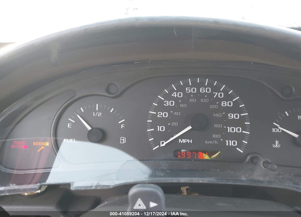 2001 CHEVROLET CAVALIER VIN: 1G1JC524317232182