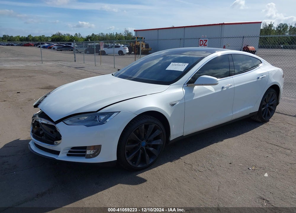 2013 TESLA MODEL S PERFORMANCE VIN: 5YJSA1CP0DFP07126