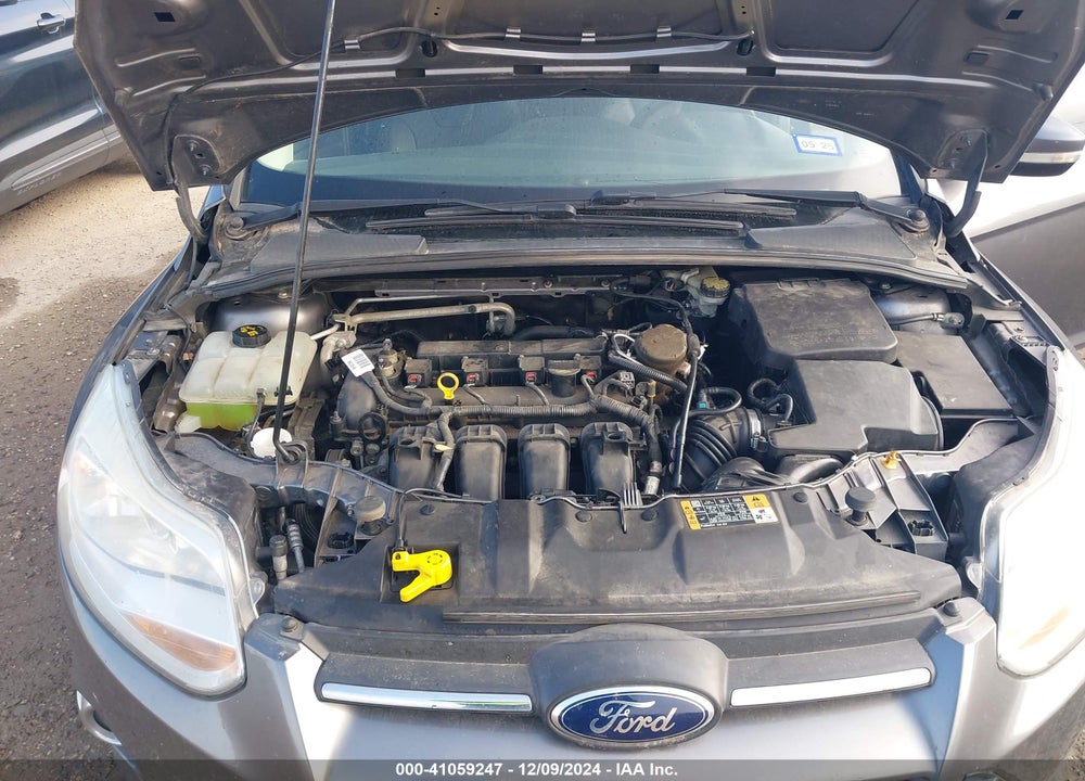 2014 FORD FOCUS SE VIN: 1FADP3K23EL294583