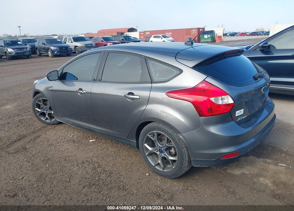 2014 FORD FOCUS SE VIN: 1FADP3K23EL294583