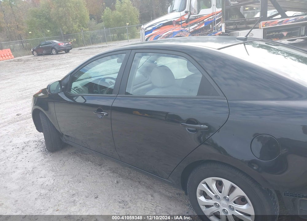 2012 KIA FORTE EX VIN: KNAFU4A27C5595973