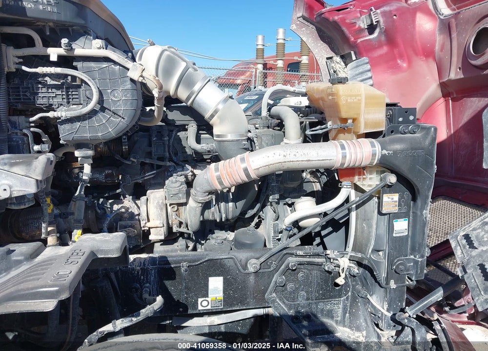 2018 KENWORTH T680 VIN: 1XKYDP9X9JJ203954