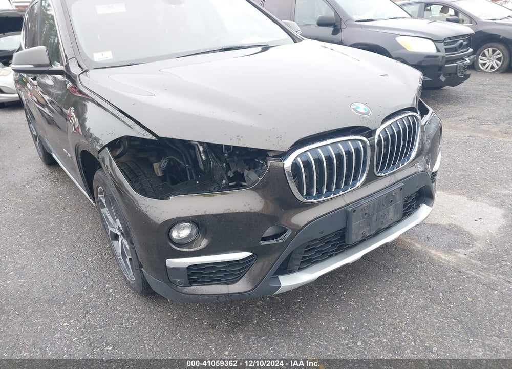 2017 BMW X1 XDRIVE28I VIN: WBXHT3C32H5F85637