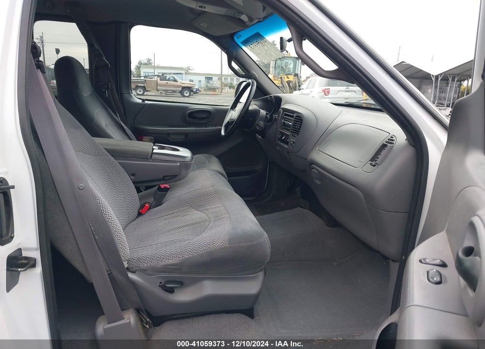 2000 FORD F150 VIN: 2FTRX17W0YCA01172
