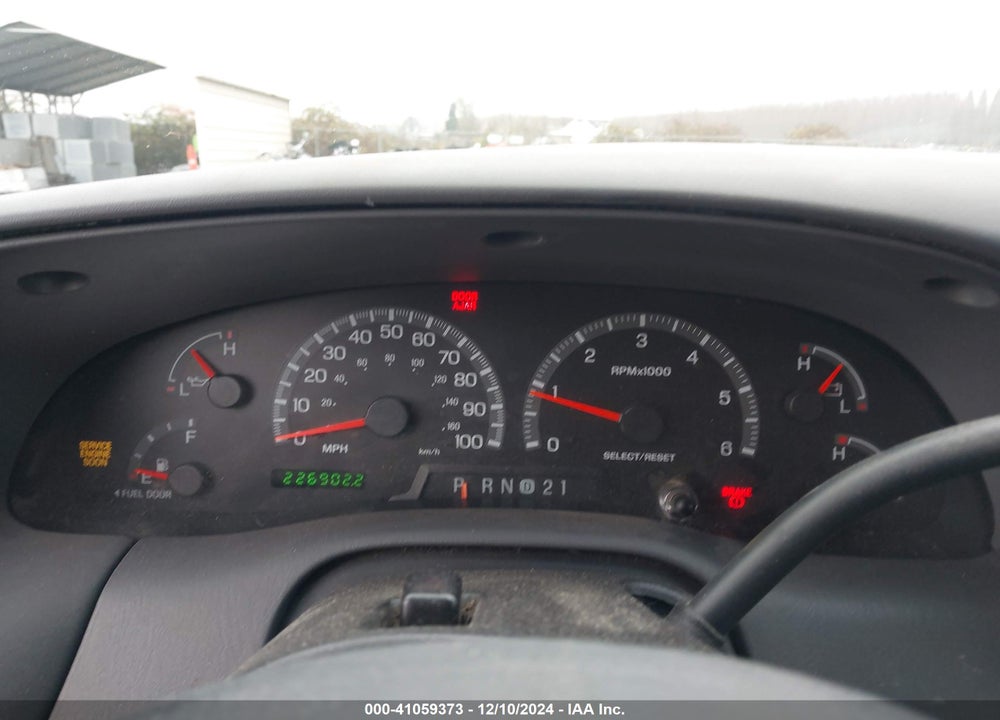 2000 FORD F150 VIN: 2FTRX17W0YCA01172