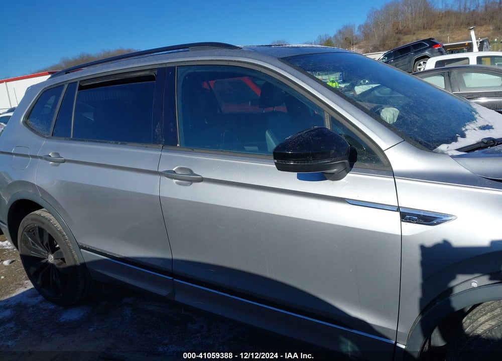 2020 VOLKSWAGEN TIGUAN VIN: 3VV2B7AXXLM113951