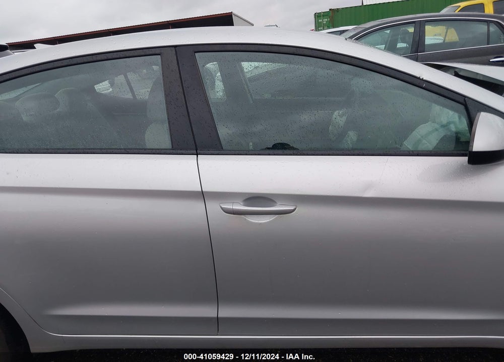2018 HYUNDAI ELANTRA SEL VIN: 5NPD84LF8JH259468