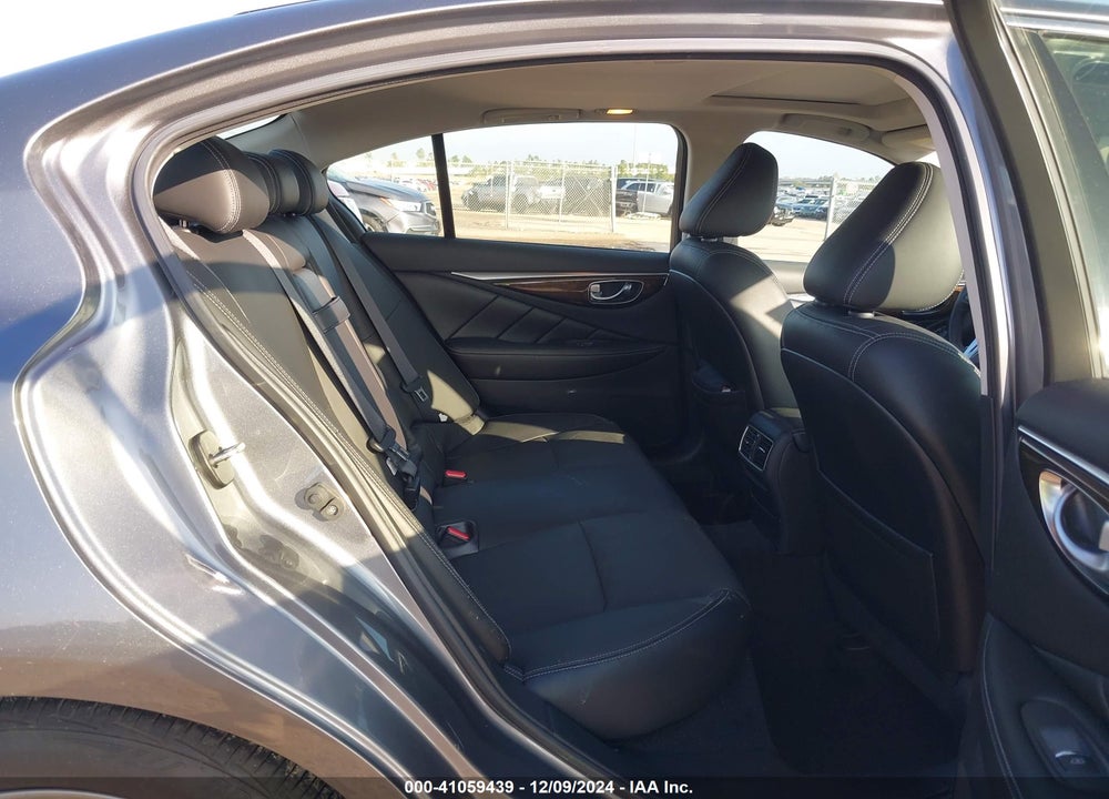 2018 INFINITI Q50 3.0T LUXE VIN: JN1EV7AP5JM361412
