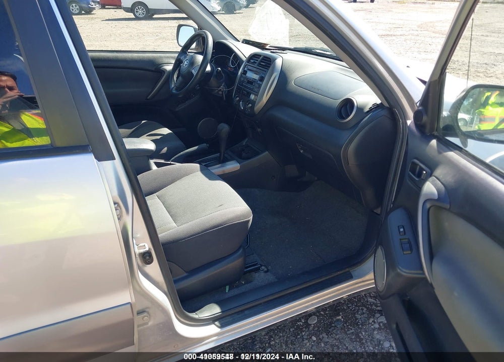 2004 TOYOTA RAV4 VIN: JTEHD20V546011668