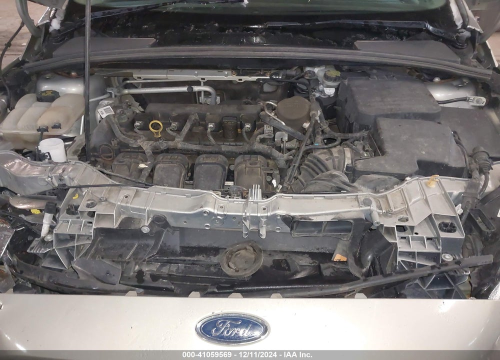 2015 FORD FOCUS SE VIN: 1FADP3F2XFL239320