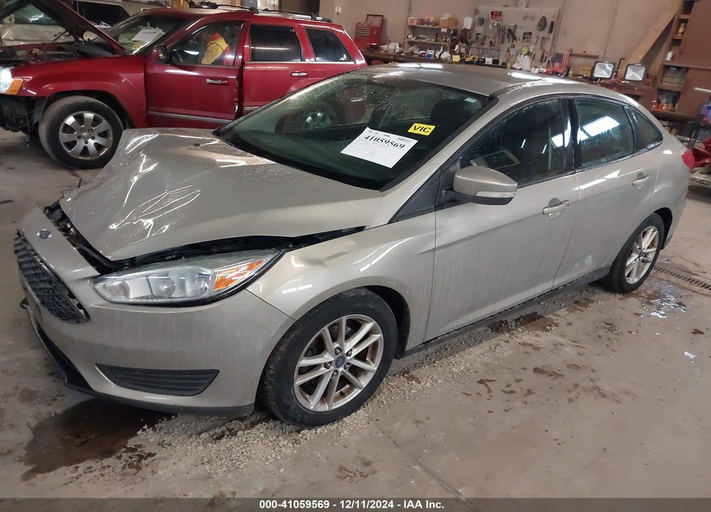 2015 FORD FOCUS SE VIN: 1FADP3F2XFL239320