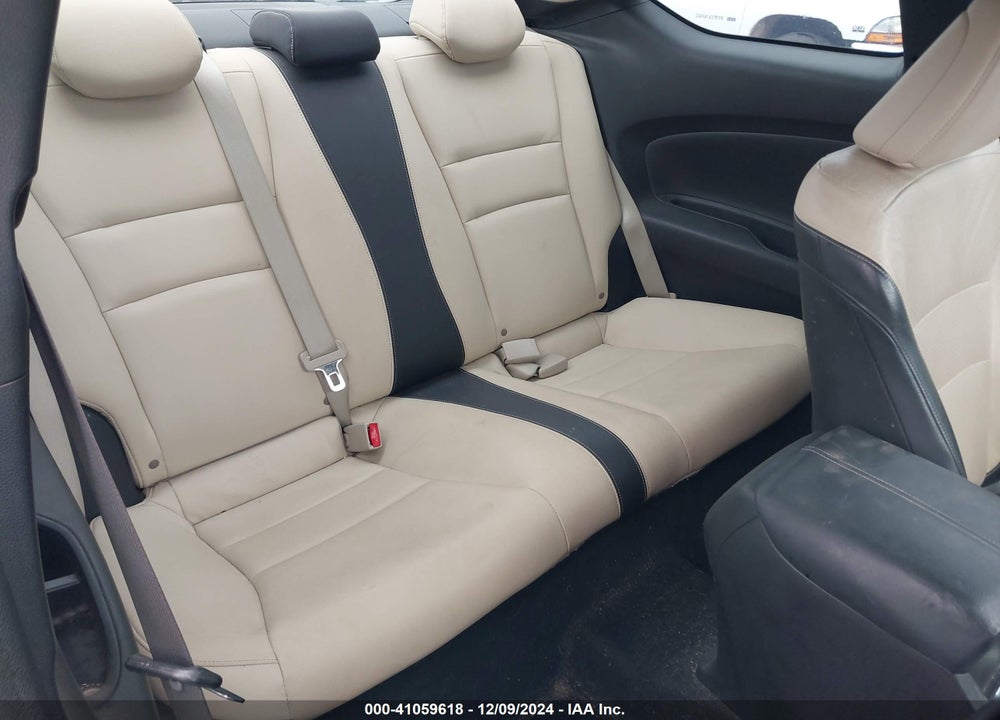 2013 HONDA ACCORD EX-L V-6 VIN: 1HGCT2B84DA006954