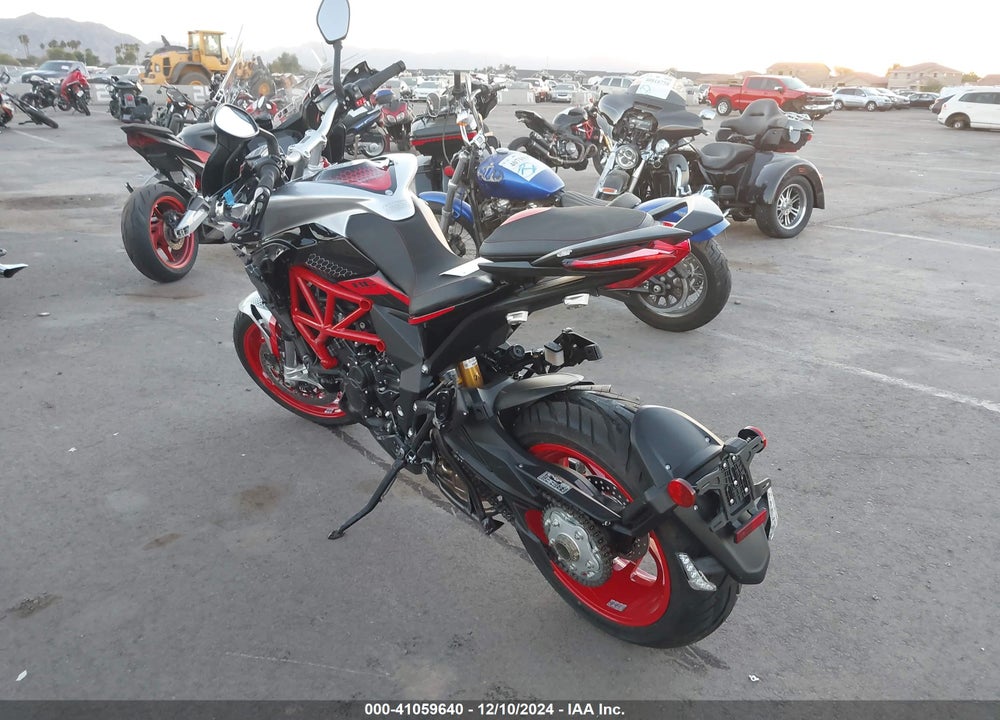 2022 M. V. AGUSTA TURISMO VELOCE VIN: ZCGGNTMD5NV000332