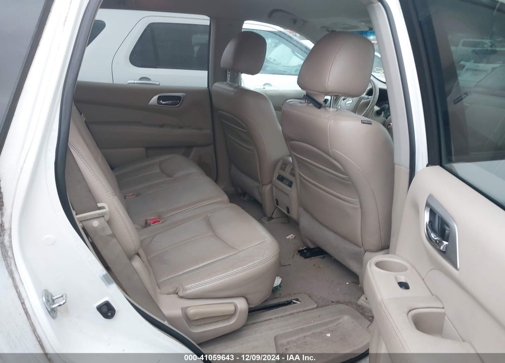 2013 NISSAN PATHFINDER SL VIN: 5N1AR2MM4DC677376
