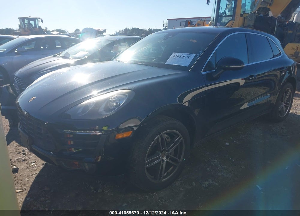 2017 PORSCHE MACAN S VIN: WP1AB2A57HLB11786