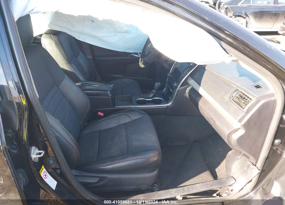2015 TOYOTA CAMRY SE VIN: 4T1BF1FK1FU995925