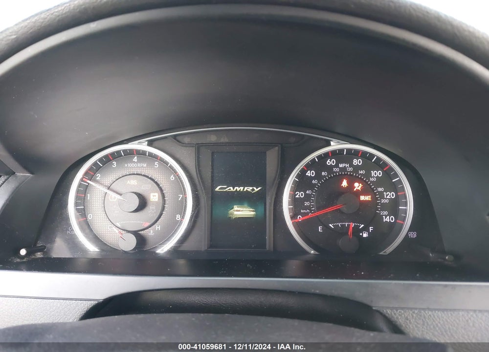 2015 TOYOTA CAMRY SE VIN: 4T1BF1FK1FU995925