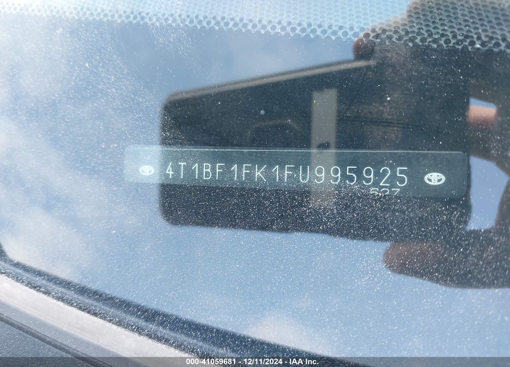 2015 TOYOTA CAMRY SE VIN: 4T1BF1FK1FU995925