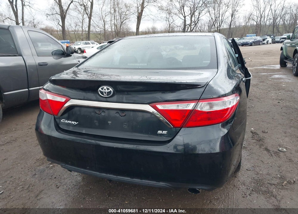 2015 TOYOTA CAMRY SE VIN: 4T1BF1FK1FU995925