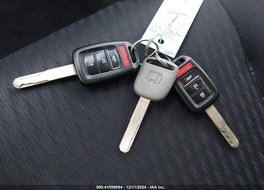 2015 HONDA ACCORD SPORT VIN: 1HGCR2F58FA021152