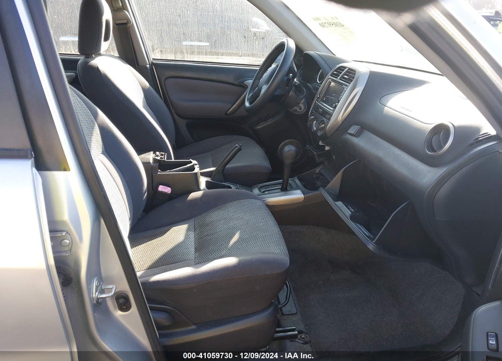 2005 TOYOTA RAV4 VIN: JTEGD20VX50059540