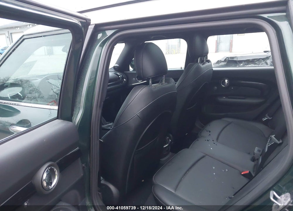 2018 MINI CLUBMAN COOPER S VIN: WMWLN9C54J2E50881