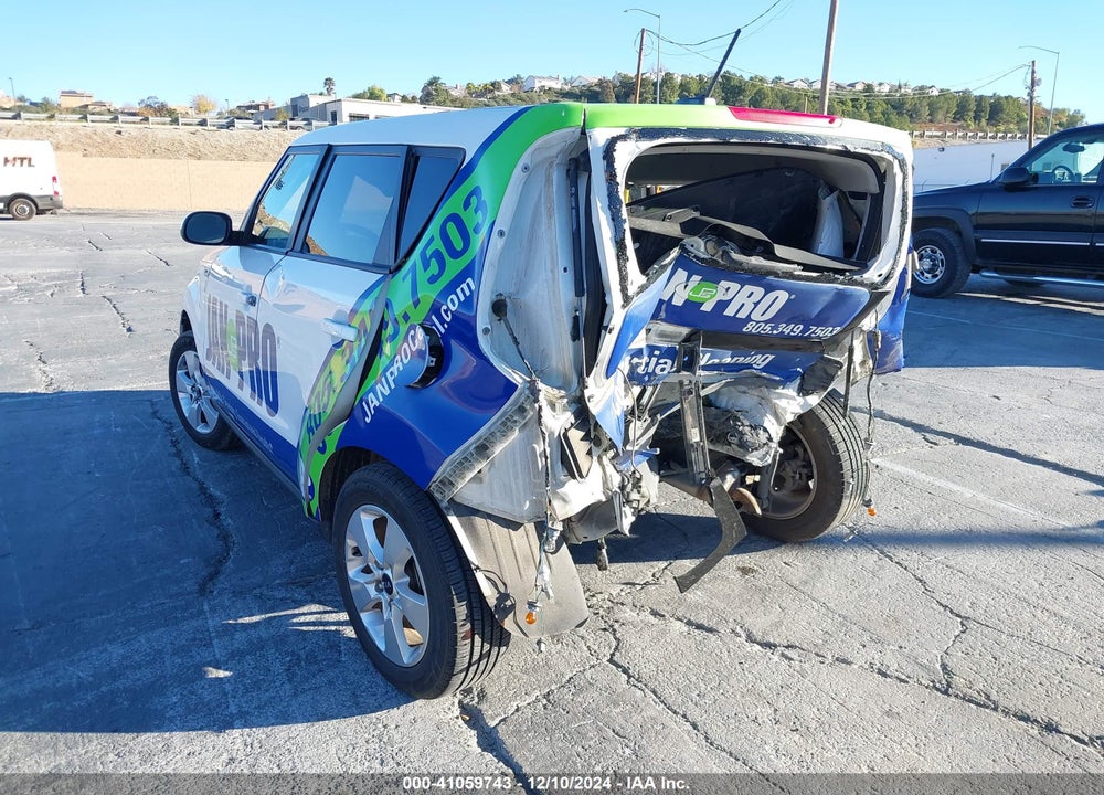 2019 KIA SOUL VIN: KNDJN2A28K7688356