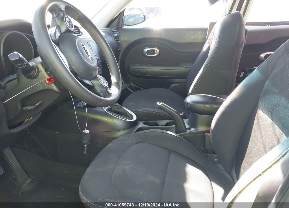 2019 KIA SOUL VIN: KNDJN2A28K7688356