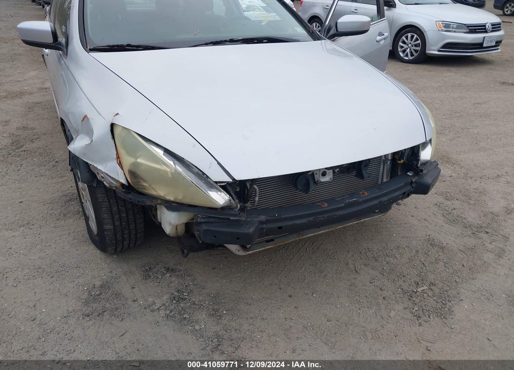 2003 HONDA ACCORD 2.4 LX VIN: 1HGCM56443A029199