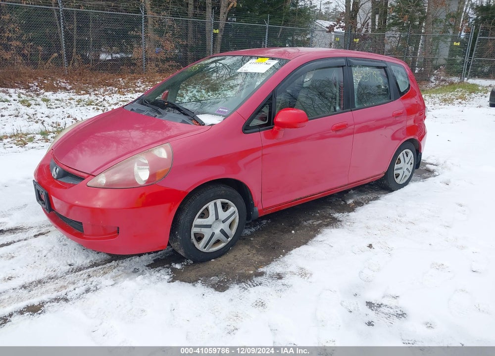 2007 HONDA FIT VIN: JHMGD37407S022073