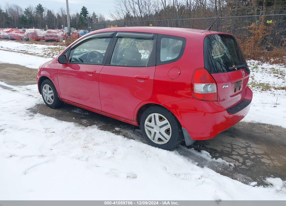 2007 HONDA FIT VIN: JHMGD37407S022073