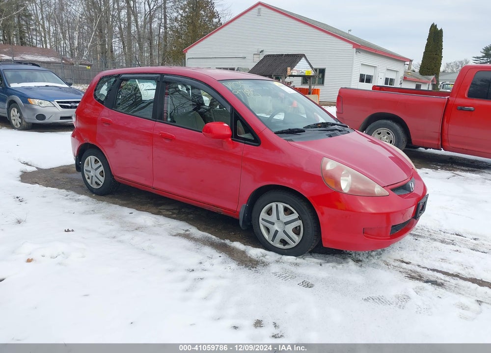 2007 HONDA FIT VIN: JHMGD37407S022073